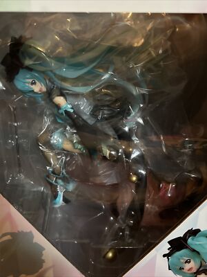 初音ミク Risa Ebata Ver. 1/7スケールフィギュア Amazon.com: Max Factory Hatsune Miku PVC Figure (Risa Ebata