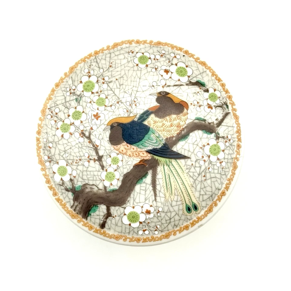 Японская фарфоровая круглая шкатулка для ювелирных изделий из сацуки птицы кизилы сделано в Японии - Изображение 2 из 4