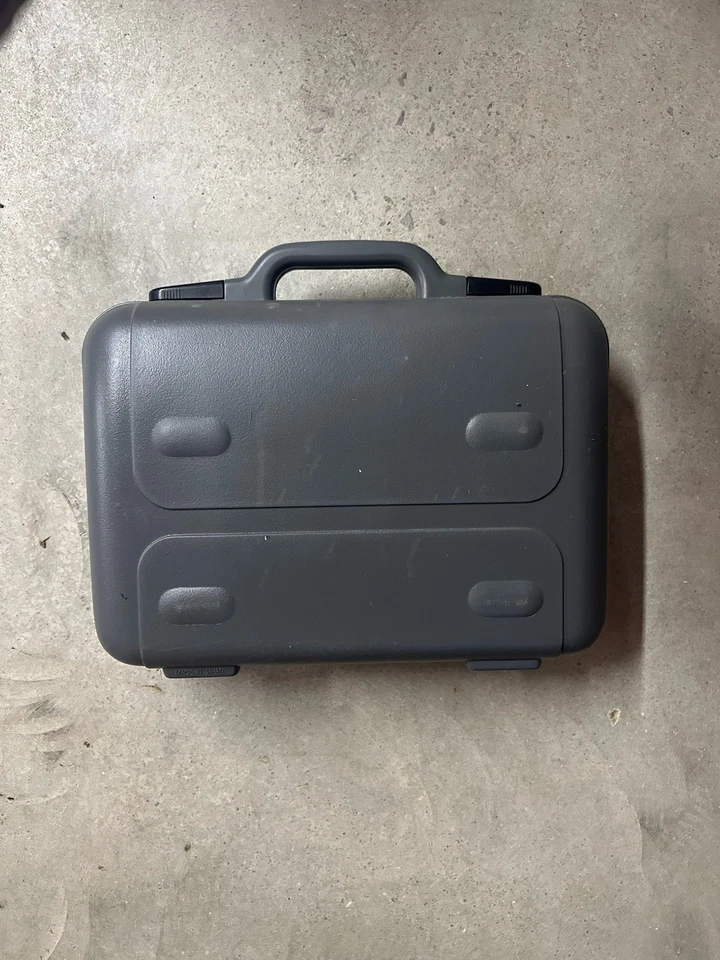 VINTAGE RCA Camcorder VHS CC850 Hard Case (Case Only) - Image 2 of 4