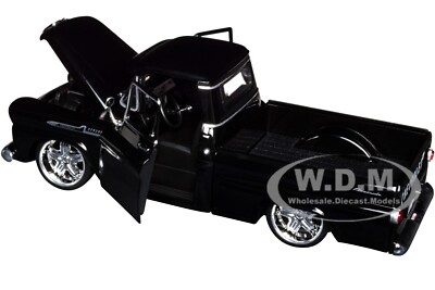 No197 ミニカー1/24 CHEVROLET APACHE PICKUP Amazon.com: Motor Max 1:24 W/B American Classics 1958
