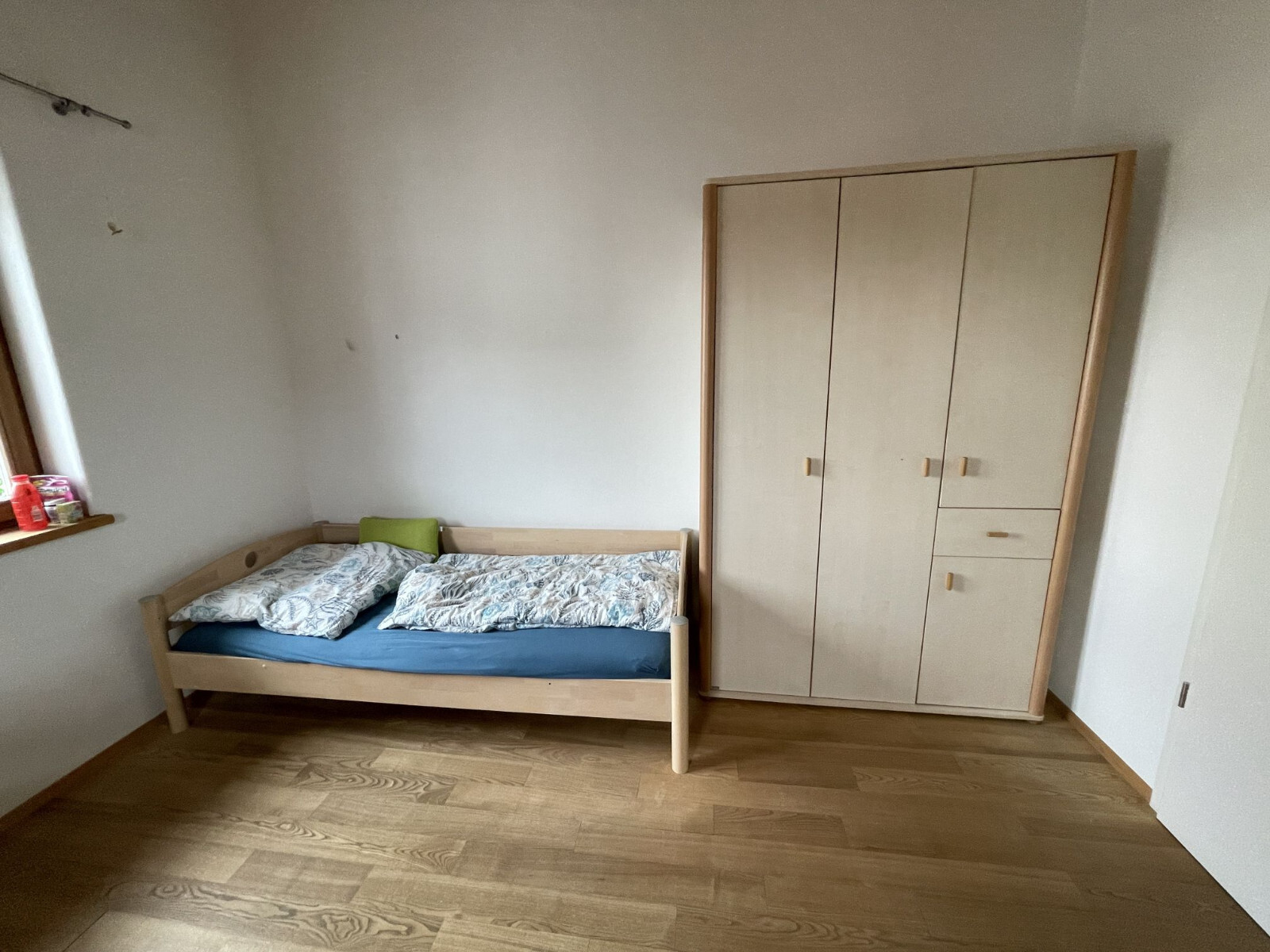 Bild 1 von 9