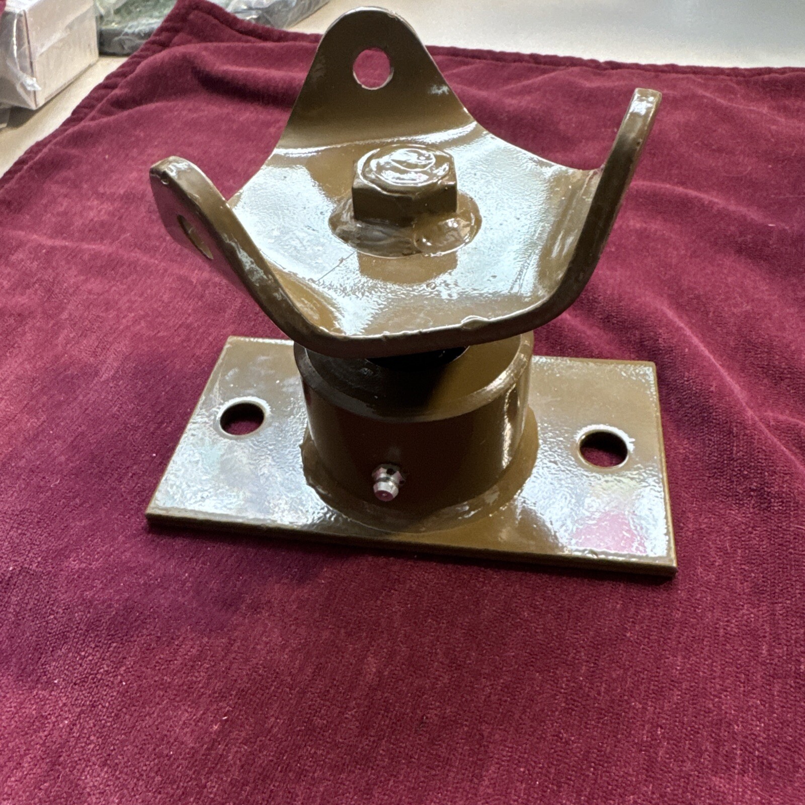 Picture 1 of 4