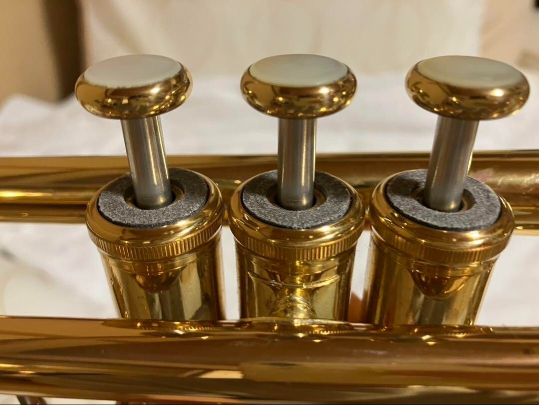 Yamaha YTR-8335LA Bb Trumpet - Gold Lacquer for sale online