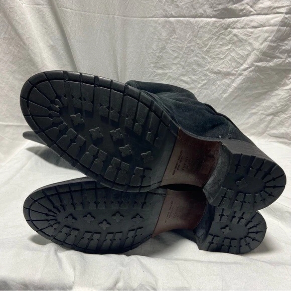 Botas hasta la rodilla Vera Wang de cuero negro lavanda Foto 4 de 4