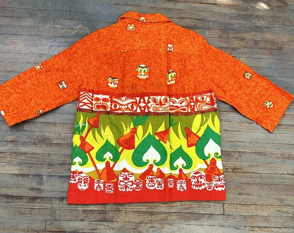 Vtg 60s 70s Malihini Hawaii Orange Tiki Totem Pole Faces Large Pull Over Shirt - Image 2 of 4