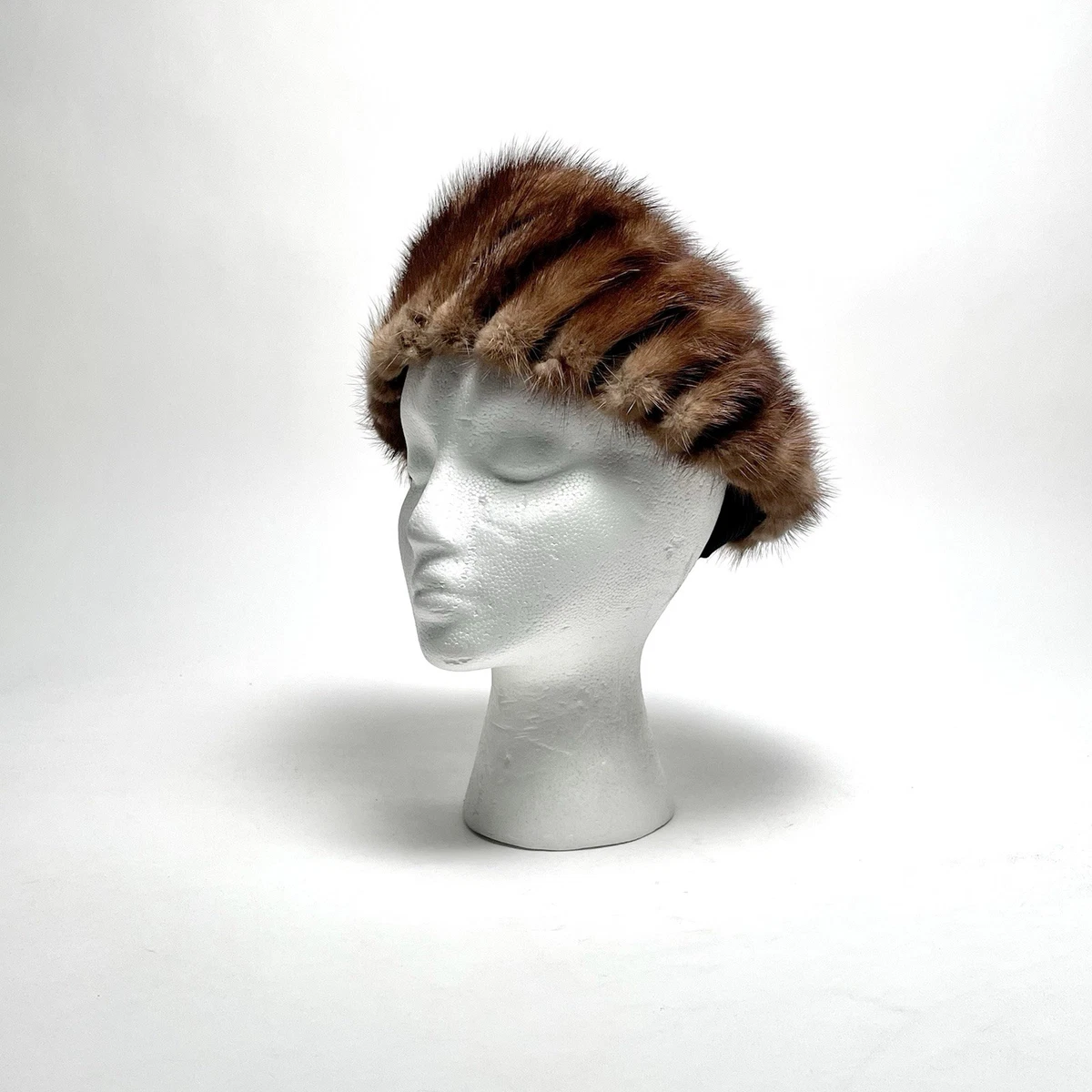 Vintage Rare Find 1950’s-1960’s Dark Brown Genuine Mink Fur Women\'s Hat with Bow Vintage 1960s Dark Brown Mink Hat Black Satin Band and Bow  main image 2