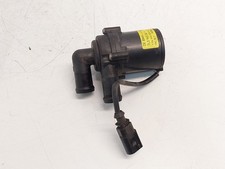 Pompe à eau Audi Q7