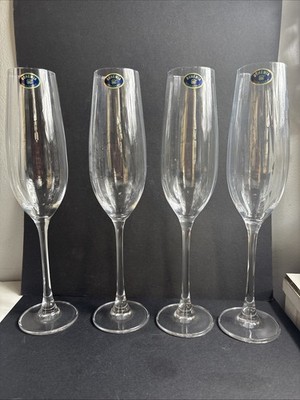NEW 4 PC Crystal Bohemia Columba Champagne Flutes Titanium Reinforced Czech Rep