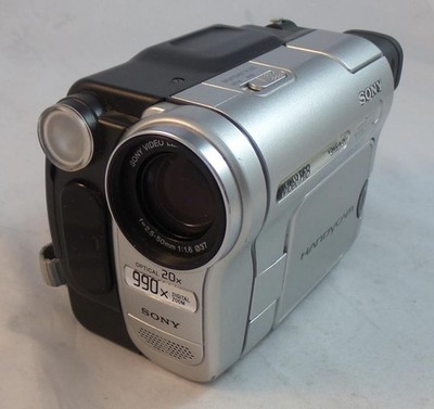 Sony NTSC Hi8 Handycam Camcorder 20x Optical Zoom - Video Transfer (CCD-TRV338)