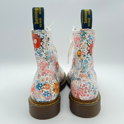 Dr. Martens White Meadow Floral England Lace Up Boots Women's Size US 5, UK 3 - Picture 5 of 9