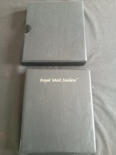 UPA DC 1282 QEII ROYAL MAIL SMILER ALBUM 2000 2007