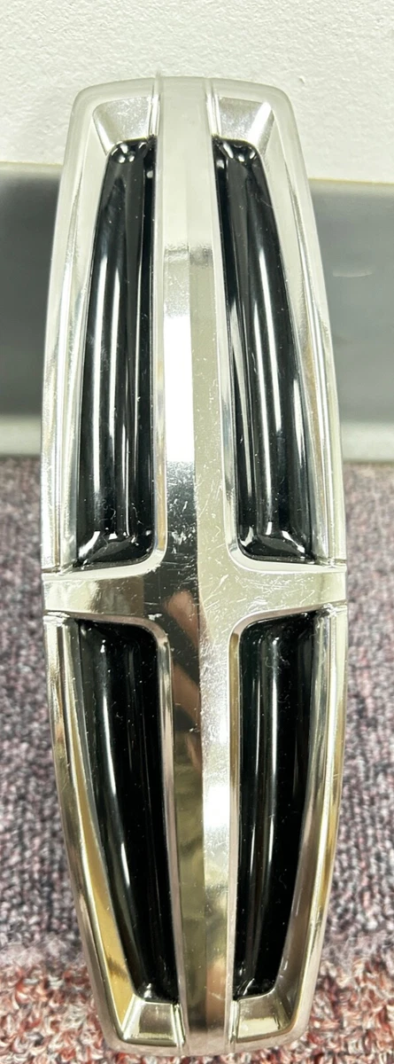 Genuine OEM Grilles for Lincoln Navigator for sale | eBay