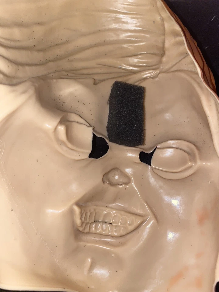 CHILD'S PLAY 2 Chucky Adult Halloween Horror Mask EUC SCARY Creepy - Image 2 of 2