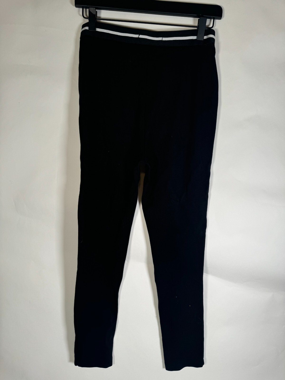 Zara Basic Women's Black Slim Fit Pants with Zip Pockets Size M Casual Everyday thumbnail 2