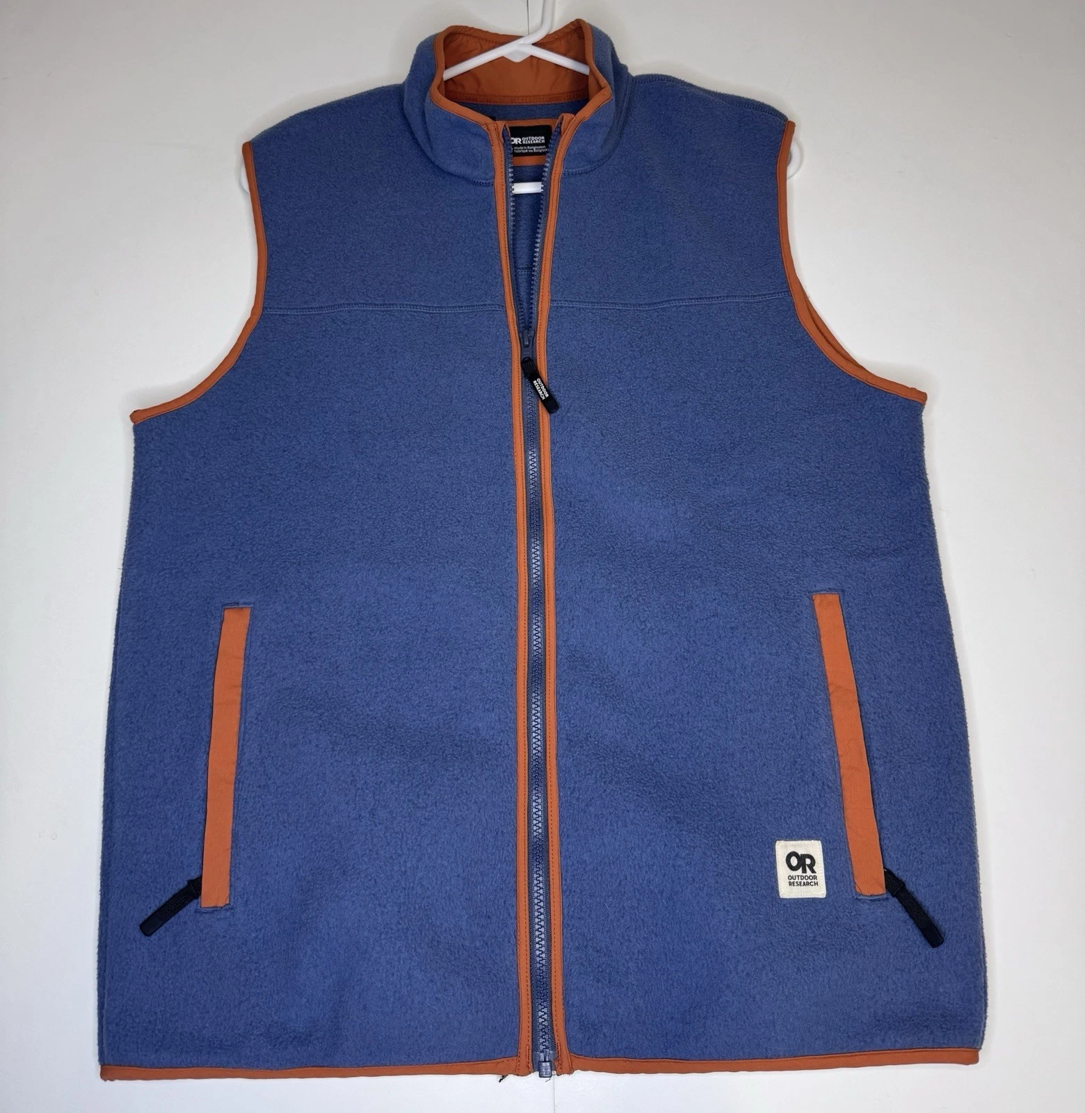 OUTDOOR RESEARCH Trail Mix Full Zip Vest Men Medium Blue Orange Hiking Outdoors
Opens in a new windo