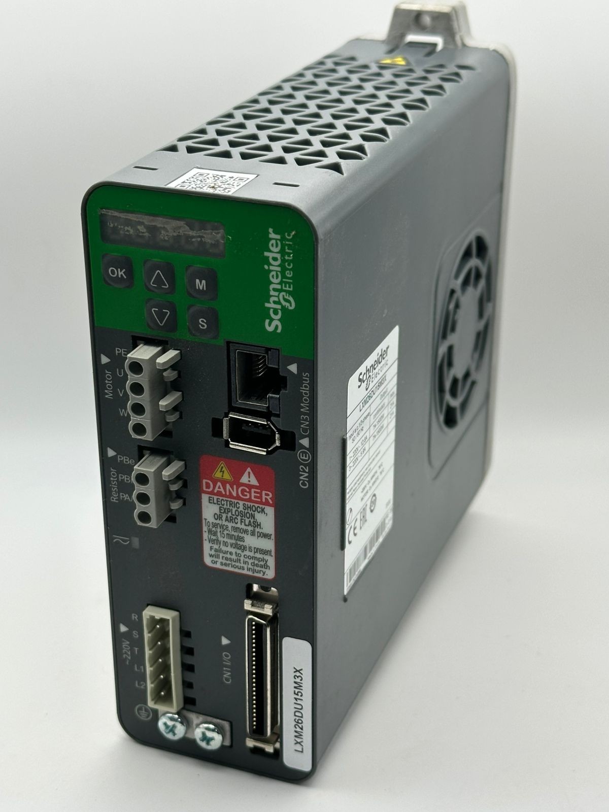 Schneider Electric LXM26DU15M3X Easy Lexium 26 AC Servo Drive 1.5kW 230V 7A