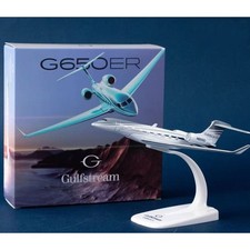 1:200 Gulfstream G650ER Miniature Airplane Mo...