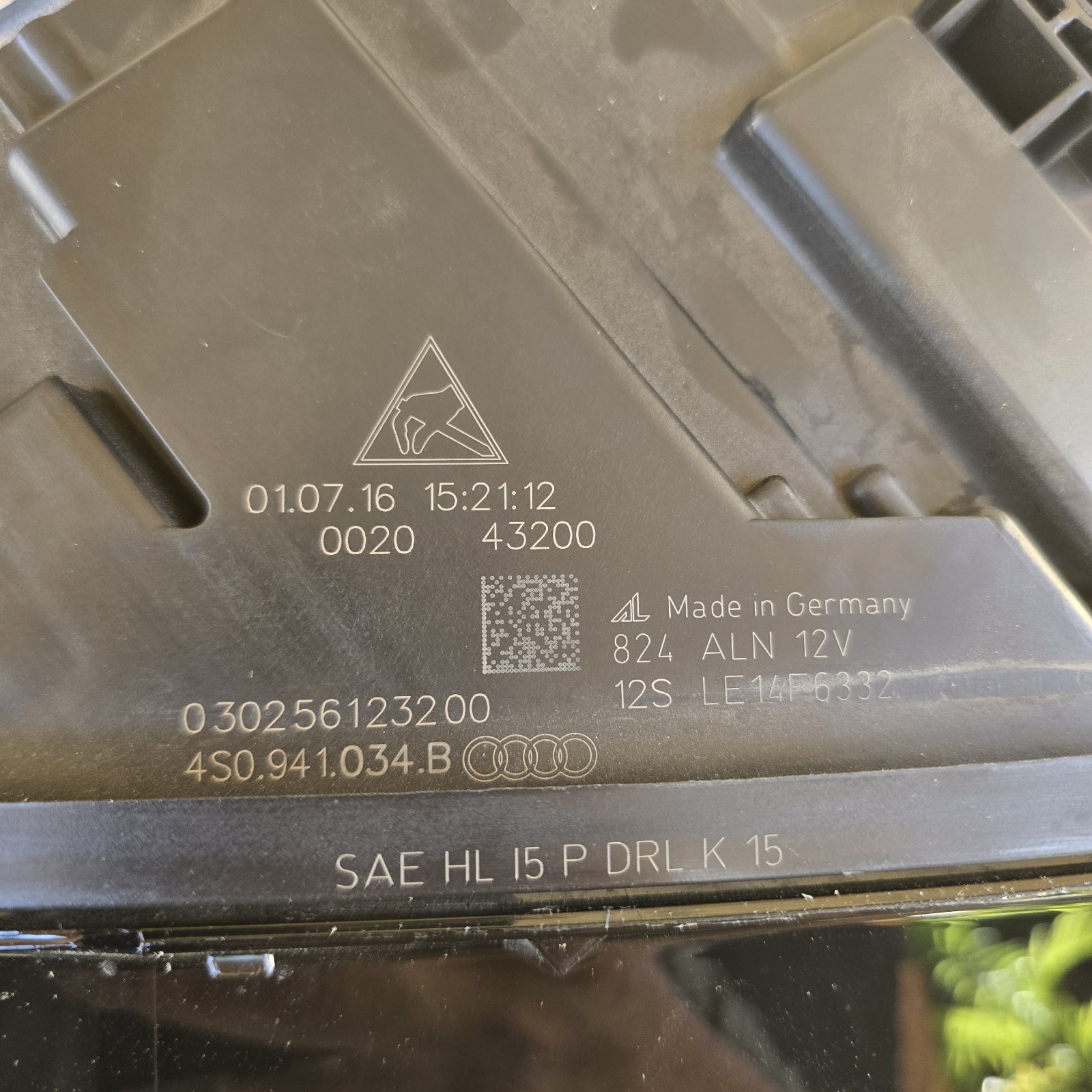 Audi R8 2017-2023 Front Right Headlight