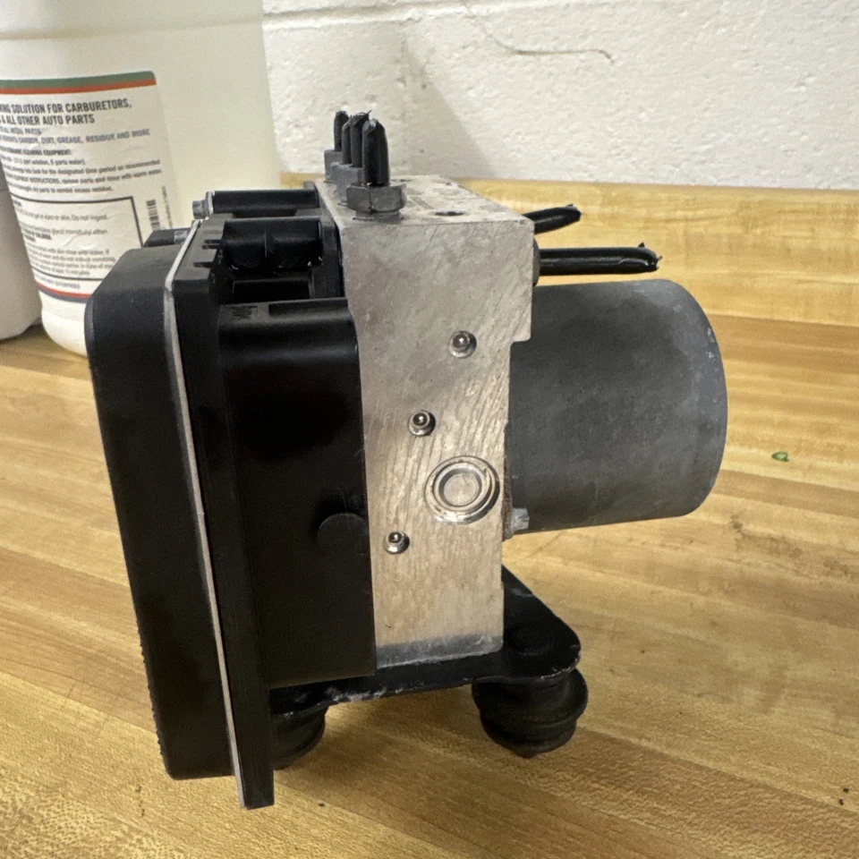 Audi S5 A5 B8 8T 2013-2017 bomba de freno antibloqueo conjunto de módulo ABS fabricante de equipos originales Foto 3 de 4