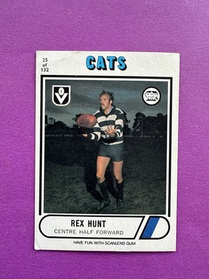 1976 Scanlens VFL Card #25 Rex Hunt (Rookie) .