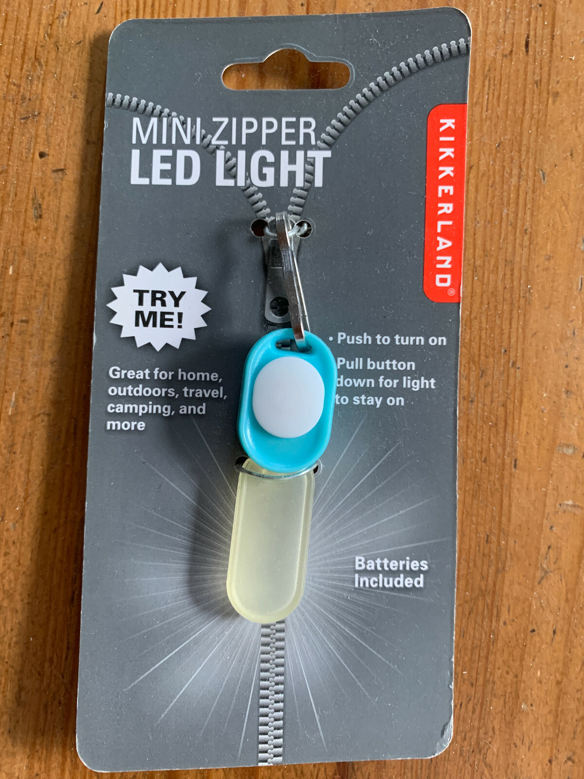 Kikkerland Mini Zipper LED Light New