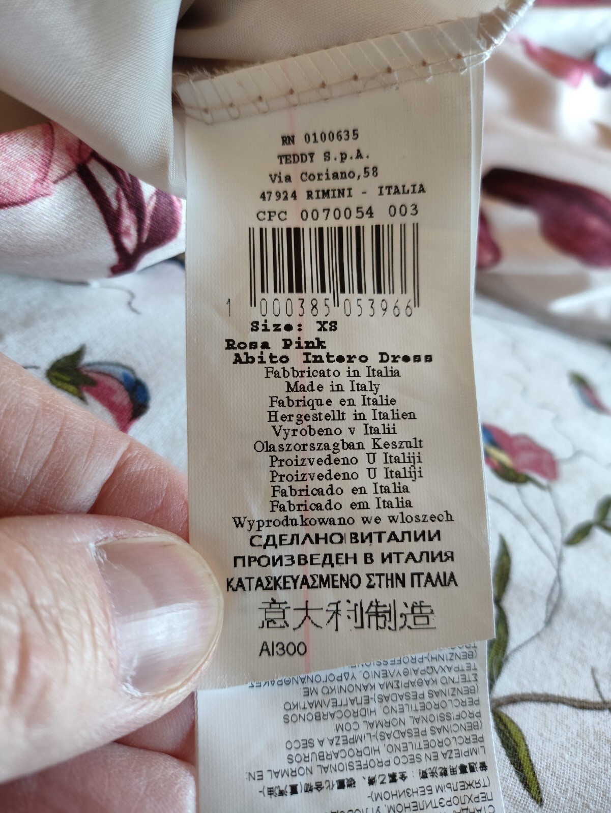 Foto 4 di 5