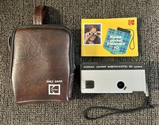 Vintage Kodak Pocket Instamatic 10 Camera With Case  Manuel