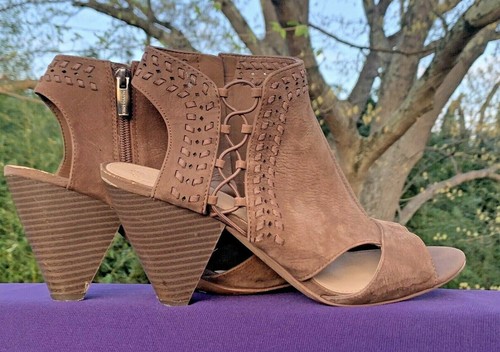 HEEL SANDAL ANKLE BOOTIE 