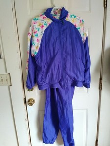 purple nike jogging suit womens