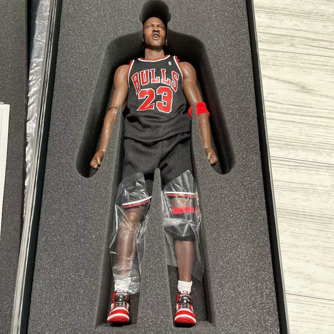 Michael jordan hotsell black jersey