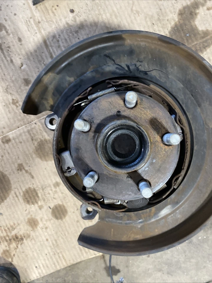 2014 2015 2016 Subaru Forester Rear Left Driver Knuckle Spindle Abs Sensor - Image 2 of 4