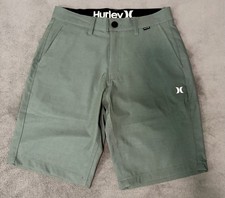 Hurley Men's size 28 green hybrid walkshorts