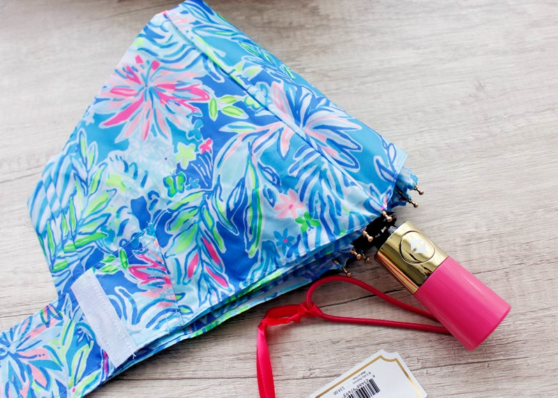 💗 🌟 ☔NWT Lilly Pulitzer "Lion Around" Print Travel Umbrella