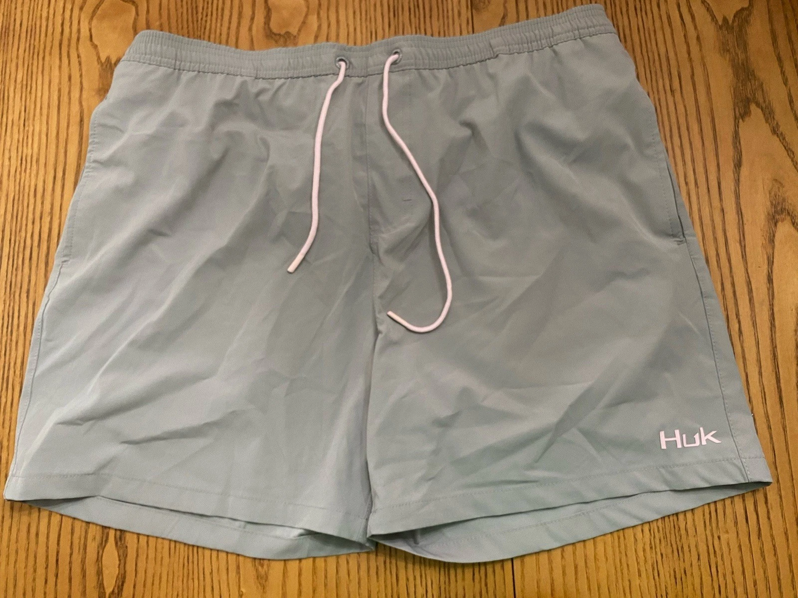 HUK FISHING MENS CAPERS 5.5" VOLLEY SWIM TRUNKS SIZE 2XL $35
