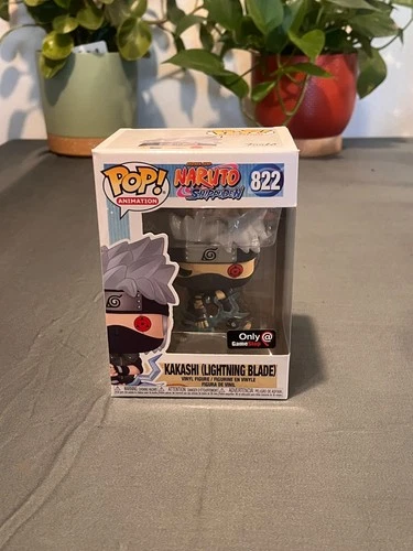 ⚡ Funko POP! Naruto Shippuden Kakashi Lightning Blade Game-Stop Exclusive #822 ⚡