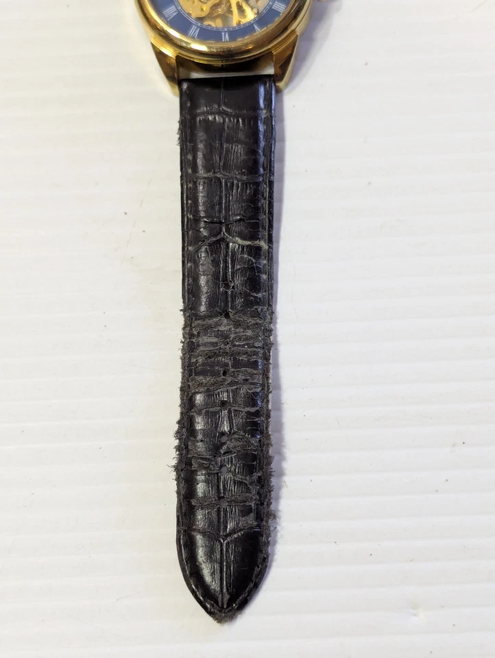 Reloj para hombre Invicta Specialty dorado esfera esqueleto cuero 23536 Foto 4 de 4