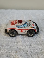 Mighty Metal Tin Toymark Litho Car Siren M.D. Chief Ambulance