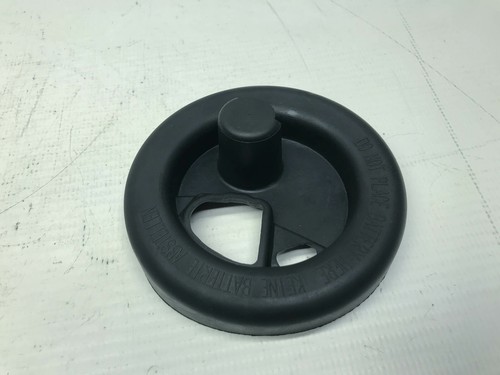 BMW F800S Kraftstoffpumpe Gummi Abdeckung Fuel Pump Rubber Cover (5) 07'