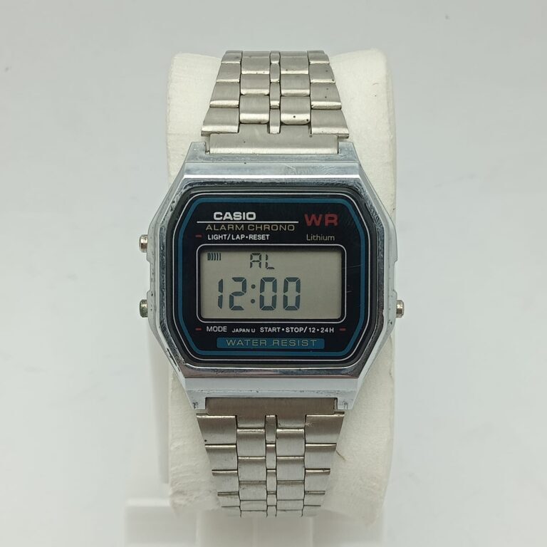Casio 593 Quartz A159W Alarm Chrono Digital Vintage Men's