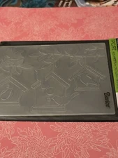 Darice Embossing Essentials Birdhouses in Tree