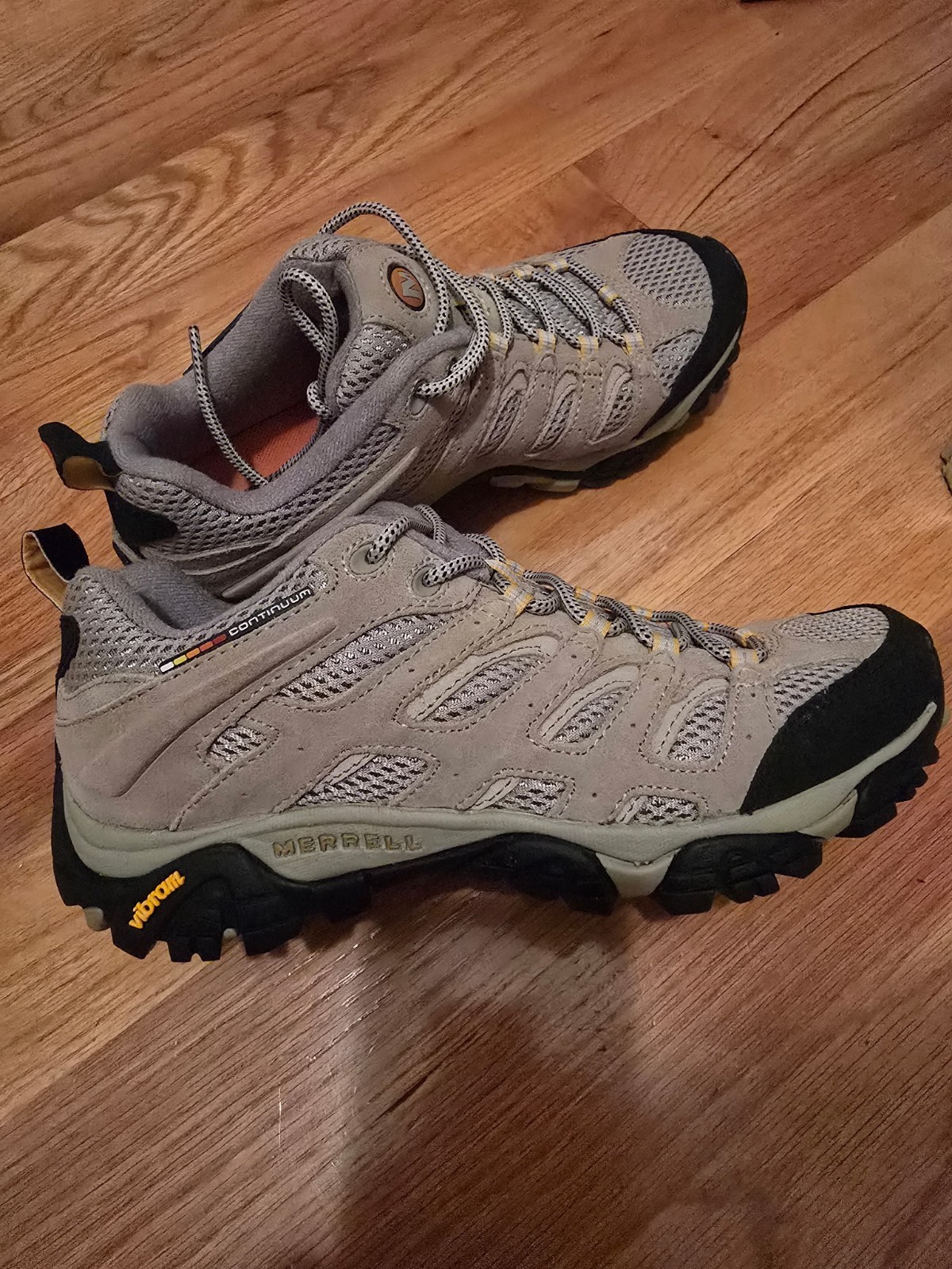 Scarpe donna Merrell Moab ventilatore escursionismo nuove mai indossate