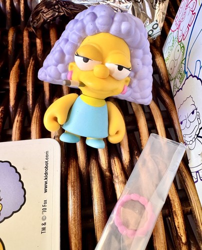SIMPSONS x Kidrobot series 2 PATTY AND SELMA BOUVIER complete not displayed 1:40 - Picture 3 of 6