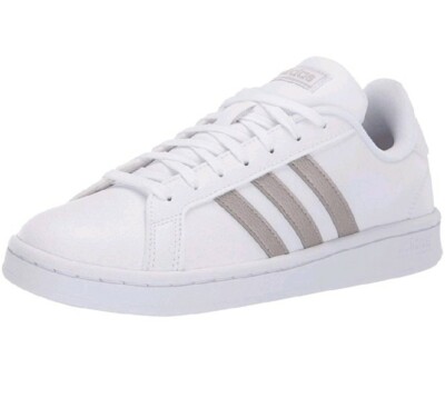 New Adidas Size 9.5 advantage white  