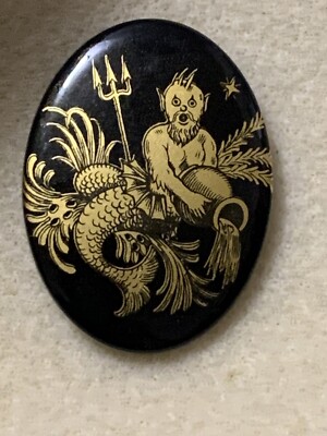 * INVENTORY SALE*LG. 40X30MM RARE VTG. W. GERMAN ZODIAC CABOCHON- ''AQUARIUS''.blk
