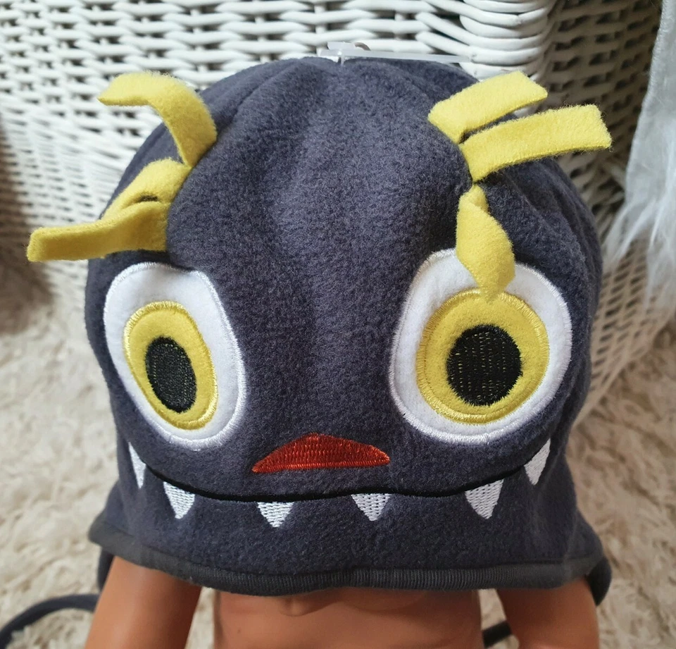 Jungen Monster Fleece Mütze mit Ohrenklappen Grau Gr 68-80 (46/47) 6-12 Monate - Bild 3 von 4