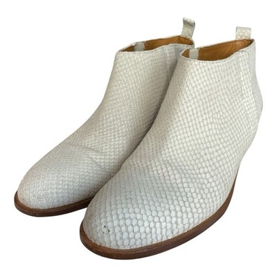Saks Fifth Ave 10022 White Snake Leather Booties Italy Vero Cuoio Sz 38.5 / 8
