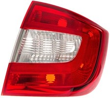 Rückleuchte Rechts für Skoda Rapid NH3 NK3 NK6 12-22
