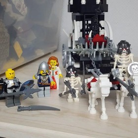 LEGO Castle Skeleton Car 7092