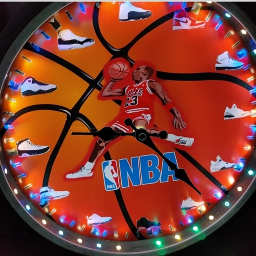 Michael Jordan Tennis Shoes Clocka with Led Lights Personalized Clocks - 第 3/4 張圖片