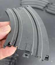 4pc TYCO HO Slot Car SLALOM 1/8  9" S-Curve B5846 Used Track 24" Long Nice Shape